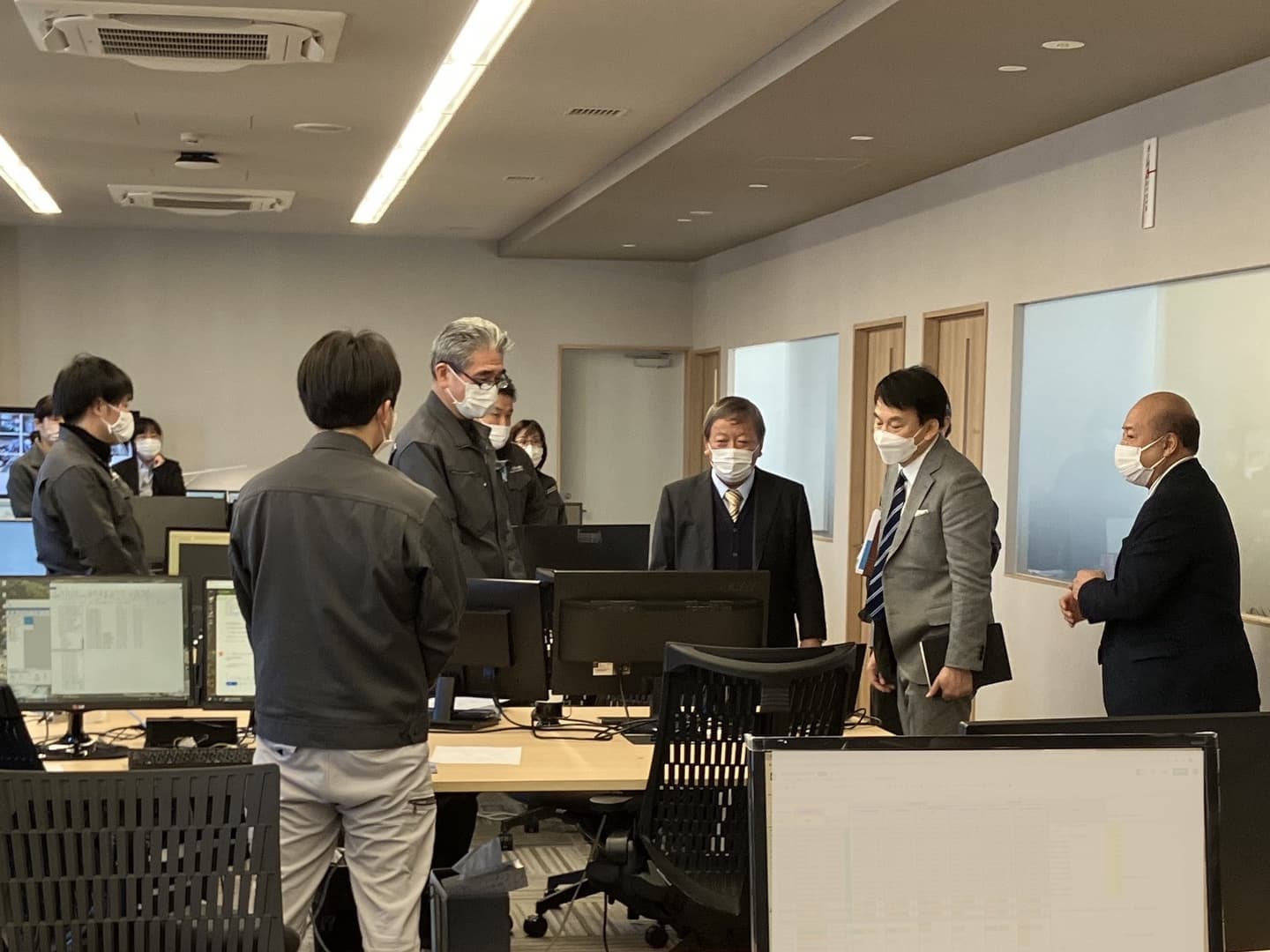 さいたま市市長来社3